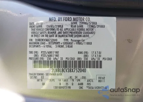 2011 Lincoln Town Car Signature Limited z USA, uszkodzony, nr VIN 2LNBL8CV3BX752040